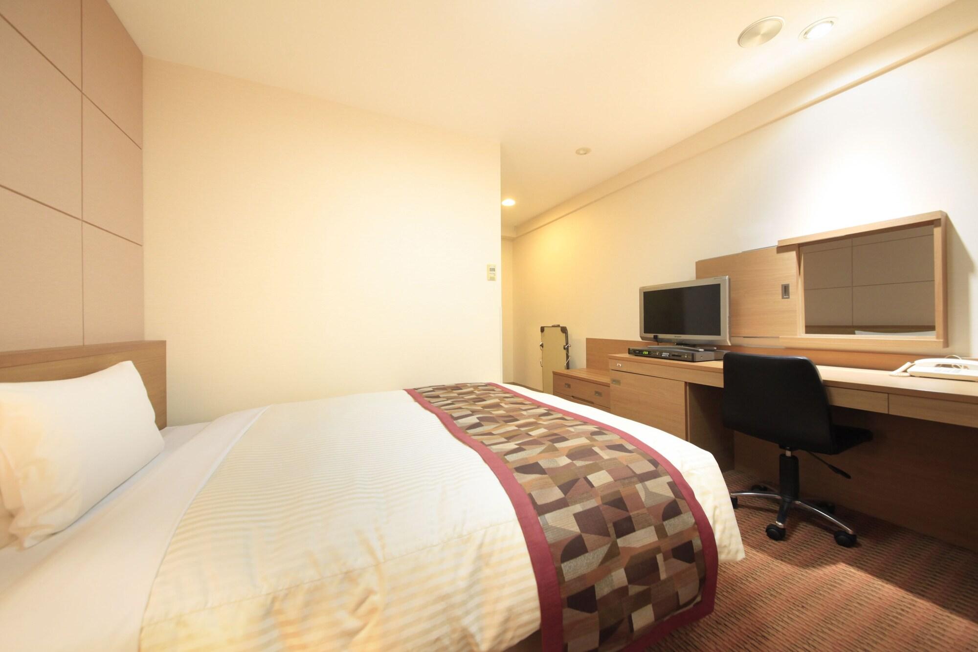 Vessel Inn Fukuyama Eki Kitaguchi Bagian luar foto